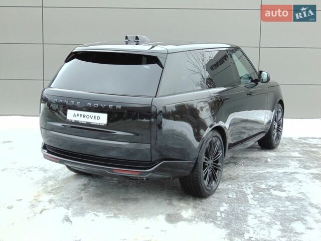 Чорний Ленд Ровер Рендж Ровер, об'ємом двигуна 4.39 л та пробігом 3 тис. км за 245304 $, фото 4 на Automoto.ua
