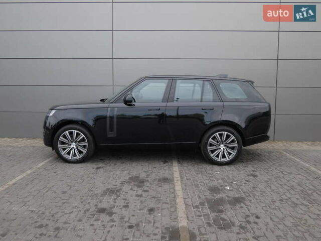 Ленд Ровер Рендж Ровер 2025 в Киеве на Automoto.ua Черный Ленд Ровер Рендж Ровер, объемом двигателя 4.39 л и пробегом 10 тыс. км за 234570 $, фото 2 на Automoto.ua