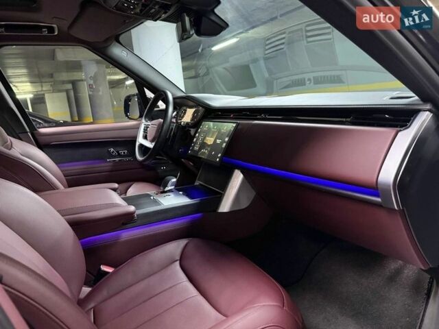 Черный Ленд Ровер Рендж Ровер, объемом двигателя 3 л и пробегом 1 тыс. км за 222500 $, фото 118 на Automoto.ua