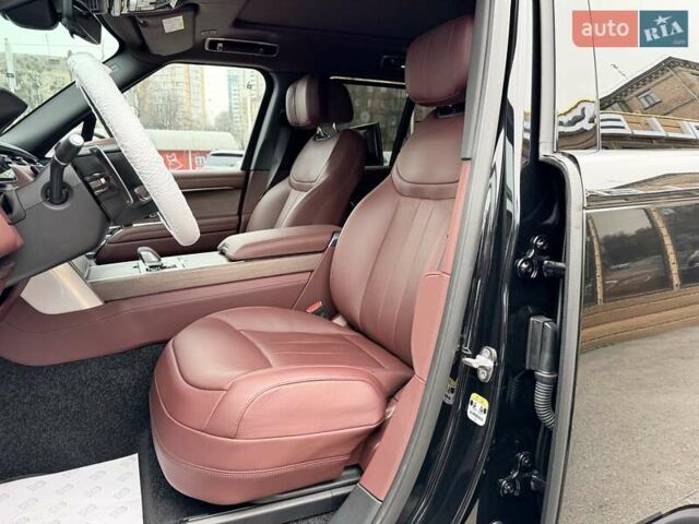 Чорний Ленд Ровер Рендж Ровер, об'ємом двигуна 3 л та пробігом 24 тис. км за 239000 $, фото 25 на Automoto.ua