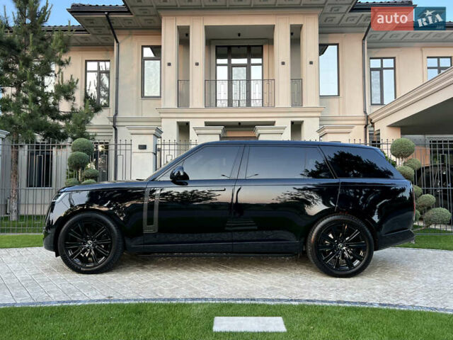 Чорний Ленд Ровер Рендж Ровер, об'ємом двигуна 4.39 л та пробігом 14 тис. км за 240000 $, фото 7 на Automoto.ua