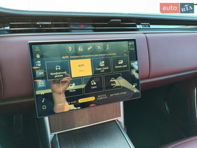 Черный Ленд Ровер Рендж Ровер, объемом двигателя 3 л и пробегом 26 тыс. км за 181611 $, фото 48 на Automoto.ua