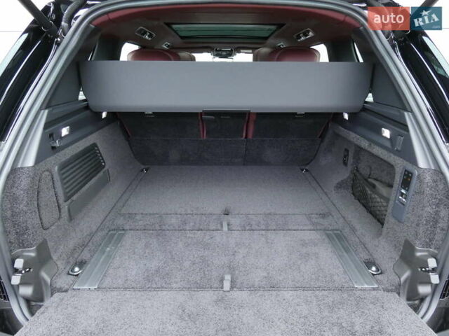 Ленд Ровер Рендж Ровер 2025 в Киеве на Automoto.ua Черный Ленд Ровер Рендж Ровер, объемом двигателя 4.39 л и пробегом 10 тыс. км за 234570 $, фото 8 на Automoto.ua