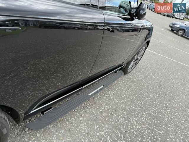 Черный Ленд Ровер Рендж Ровер, объемом двигателя 4.39 л и пробегом 7 тыс. км за 240000 $, фото 11 на Automoto.ua