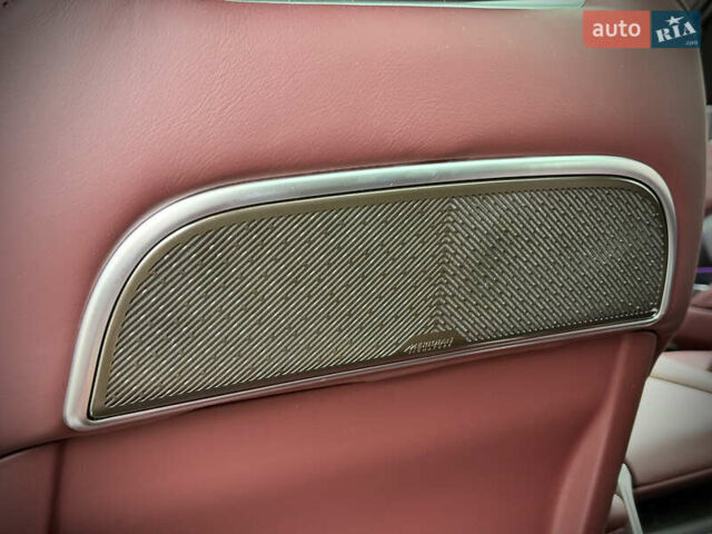 Чорний Ленд Ровер Рендж Ровер, об'ємом двигуна 3 л та пробігом 2 тис. км за 230000 $, фото 29 на Automoto.ua