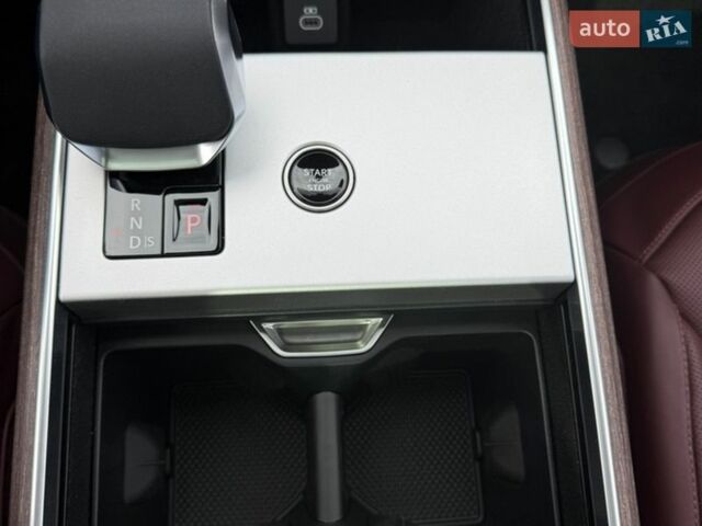 Чорний Ленд Ровер Рендж Ровер, об'ємом двигуна 3 л та пробігом 20 тис. км за 215000 $, фото 45 на Automoto.ua