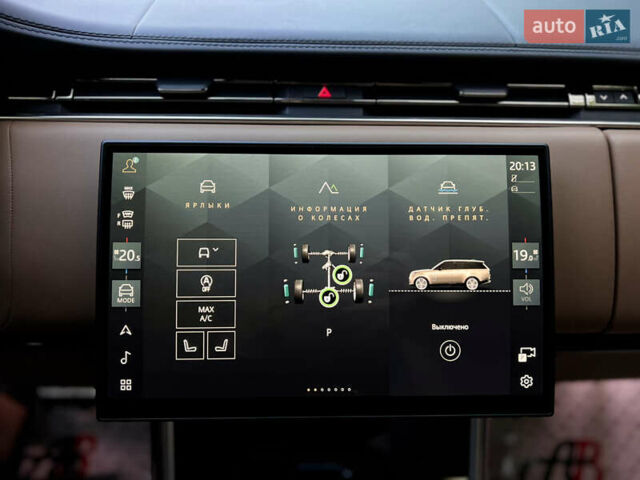 Чорний Ленд Ровер Рендж Ровер, об'ємом двигуна 4.39 л та пробігом 14 тис. км за 240000 $, фото 60 на Automoto.ua