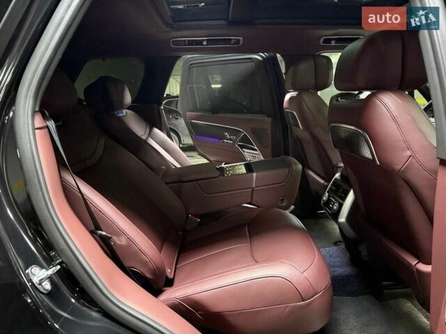 Черный Ленд Ровер Рендж Ровер, объемом двигателя 3 л и пробегом 1 тыс. км за 222500 $, фото 86 на Automoto.ua