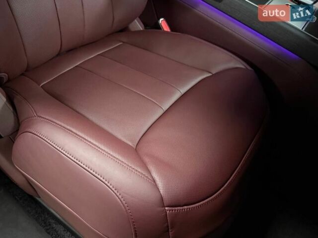 Черный Ленд Ровер Рендж Ровер, объемом двигателя 3 л и пробегом 1 тыс. км за 222500 $, фото 122 на Automoto.ua