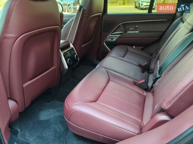 Черный Ленд Ровер Рендж Ровер, объемом двигателя 3 л и пробегом 26 тыс. км за 181611 $, фото 33 на Automoto.ua