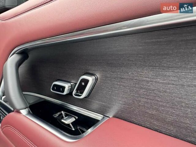 Черный Ленд Ровер Рендж Ровер, объемом двигателя 4.39 л и пробегом 10 тыс. км за 249999 $, фото 35 на Automoto.ua