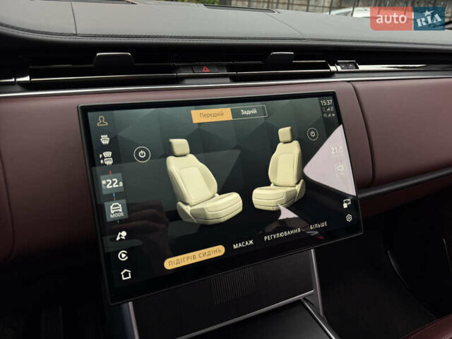 Чорний Ленд Ровер Рендж Ровер, об'ємом двигуна 3 л та пробігом 2 тис. км за 230000 $, фото 24 на Automoto.ua