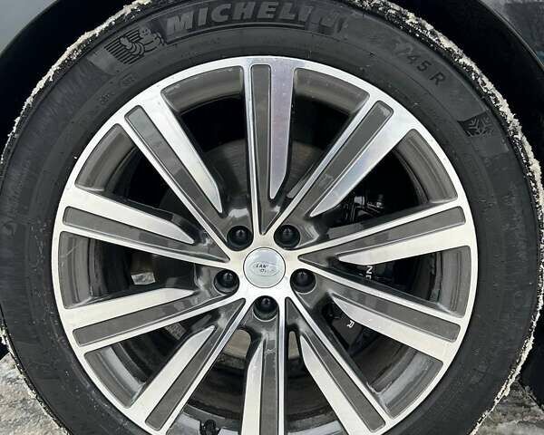 Черный Ленд Ровер Рендж Ровер, объемом двигателя 3 л и пробегом 40 тыс. км за 204803 $, фото 9 на Automoto.ua