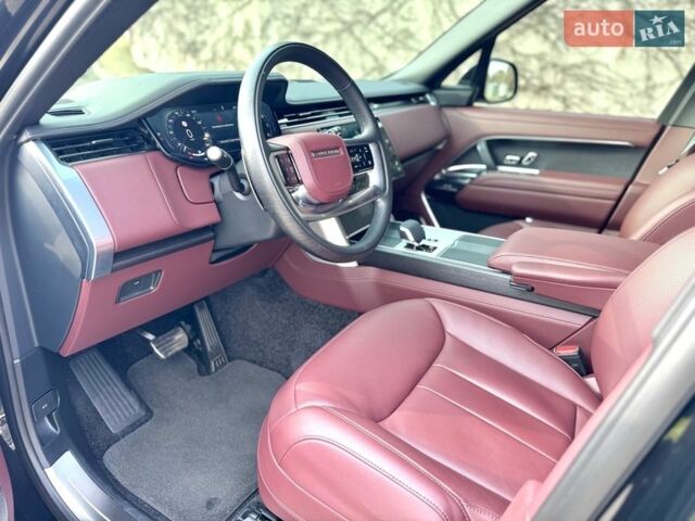 Черный Ленд Ровер Рендж Ровер, объемом двигателя 4.39 л и пробегом 9 тыс. км за 270000 $, фото 22 на Automoto.ua