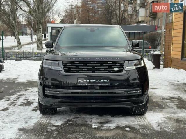 Черный Ленд Ровер Рендж Ровер, объемом двигателя 4.39 л и пробегом 10 тыс. км за 249999 $, фото 2 на Automoto.ua