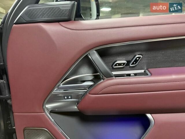 Черный Ленд Ровер Рендж Ровер, объемом двигателя 3 л и пробегом 1 тыс. км за 222500 $, фото 132 на Automoto.ua