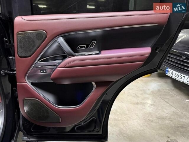 Черный Ленд Ровер Рендж Ровер, объемом двигателя 3 л и пробегом 1 тыс. км за 222500 $, фото 92 на Automoto.ua