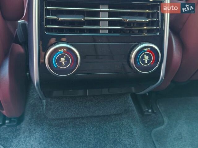 Черный Ленд Ровер Рендж Ровер, объемом двигателя 3 л и пробегом 26 тыс. км за 181611 $, фото 32 на Automoto.ua