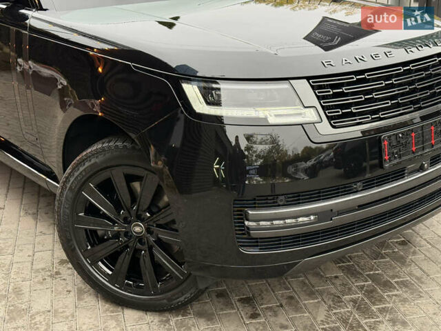 Чорний Ленд Ровер Рендж Ровер, об'ємом двигуна 3 л та пробігом 2 тис. км за 230000 $, фото 4 на Automoto.ua