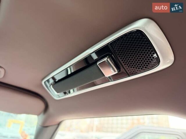 Чорний Ленд Ровер Рендж Ровер, об'ємом двигуна 3 л та пробігом 24 тис. км за 239000 $, фото 44 на Automoto.ua