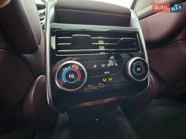 Черный Ленд Ровер Рендж Ровер, объемом двигателя 4.39 л и пробегом 10 тыс. км за 249999 $, фото 30 на Automoto.ua