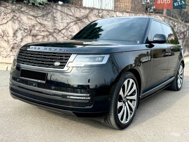Черный Ленд Ровер Рендж Ровер, объемом двигателя 4.39 л и пробегом 9 тыс. км за 270000 $, фото 4 на Automoto.ua