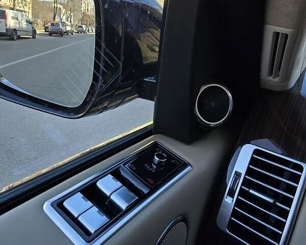 Фіолетовий Ленд Ровер Рендж Ровер, об'ємом двигуна 2.99 л та пробігом 180 тис. км за 31900 $, фото 13 на Automoto.ua