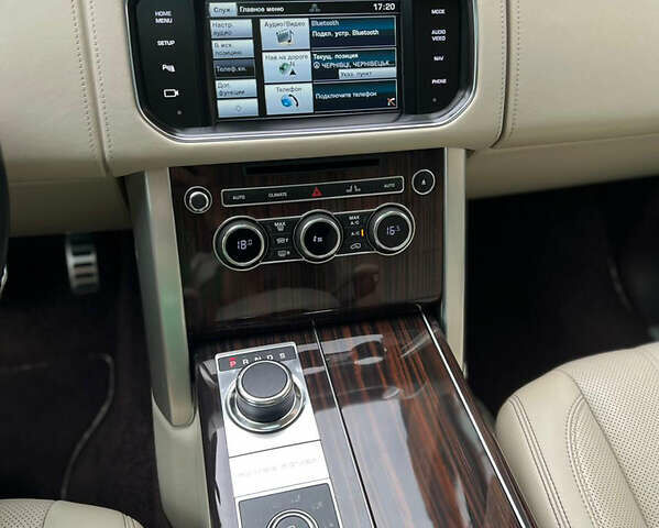 Фиолетовый Ленд Ровер Рендж Ровер, объемом двигателя 4.4 л и пробегом 130 тыс. км за 50000 $, фото 12 на Automoto.ua