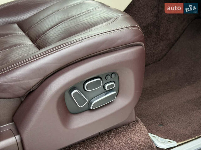 Фиолетовый Ленд Ровер Рендж Ровер, объемом двигателя 4.37 л и пробегом 200 тыс. км за 39990 $, фото 17 на Automoto.ua