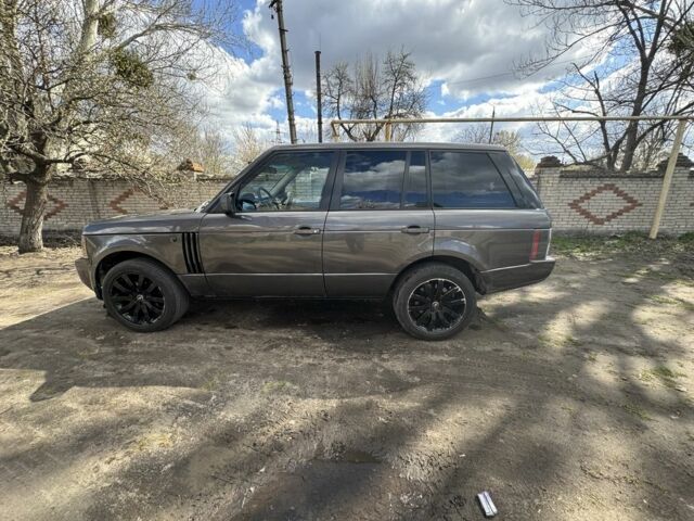 Коричневий Ленд Ровер Рендж Ровер, об'ємом двигуна 3 л та пробігом 300 тис. км за 6800 $, фото 2 на Automoto.ua