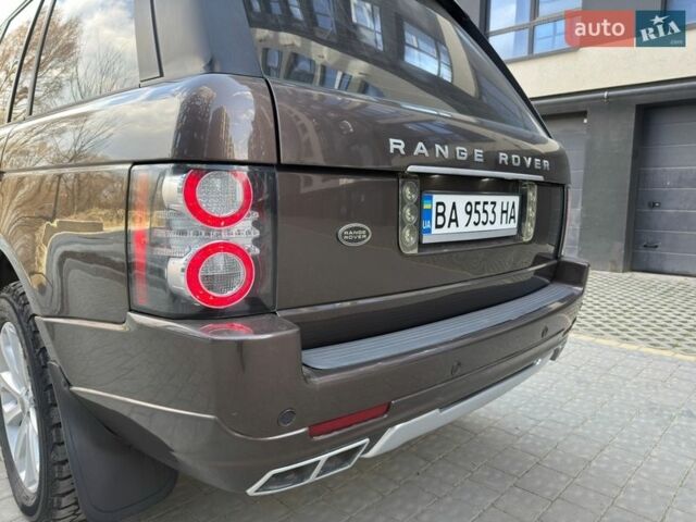 Коричневый Ленд Ровер Рендж Ровер, объемом двигателя 3.6 л и пробегом 333 тыс. км за 11999 $, фото 23 на Automoto.ua