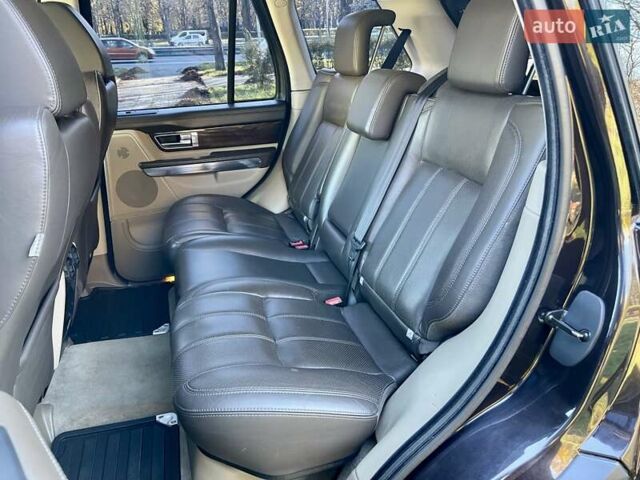 Коричневий Ленд Ровер Рендж Ровер, об'ємом двигуна 5 л та пробігом 200 тис. км за 12800 $, фото 32 на Automoto.ua