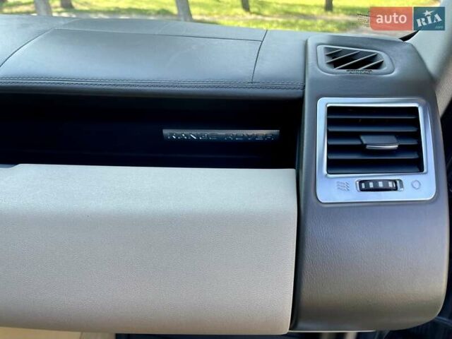 Коричневий Ленд Ровер Рендж Ровер, об'ємом двигуна 5 л та пробігом 200 тис. км за 12800 $, фото 49 на Automoto.ua