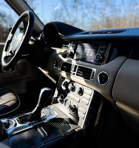 Коричневий Ленд Ровер Рендж Ровер, об'ємом двигуна 3.6 л та пробігом 181 тис. км за 17000 $, фото 13 на Automoto.ua