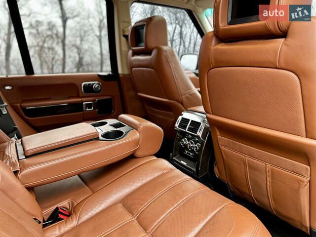 Коричневый Ленд Ровер Рендж Ровер, объемом двигателя 5 л и пробегом 225 тыс. км за 18000 $, фото 14 на Automoto.ua