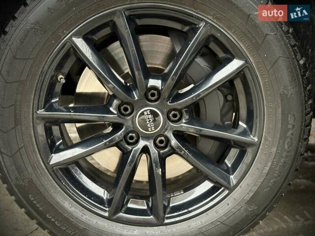 Коричневий Ленд Ровер Рендж Ровер, об'ємом двигуна 5 л та пробігом 150 тис. км за 19500 $, фото 53 на Automoto.ua