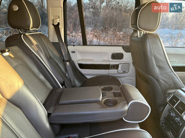 Коричневый Ленд Ровер Рендж Ровер, объемом двигателя 3.63 л и пробегом 265 тыс. км за 19000 $, фото 14 на Automoto.ua