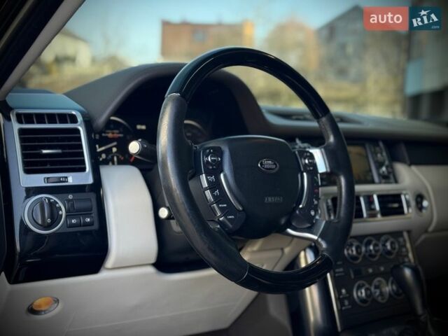 Коричневый Ленд Ровер Рендж Ровер, объемом двигателя 5 л и пробегом 220 тыс. км за 19500 $, фото 23 на Automoto.ua