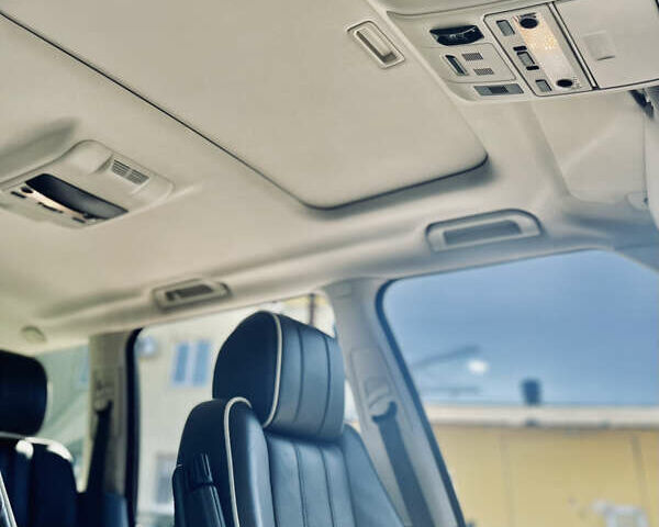 Коричневый Ленд Ровер Рендж Ровер, объемом двигателя 5 л и пробегом 207 тыс. км за 16777 $, фото 11 на Automoto.ua