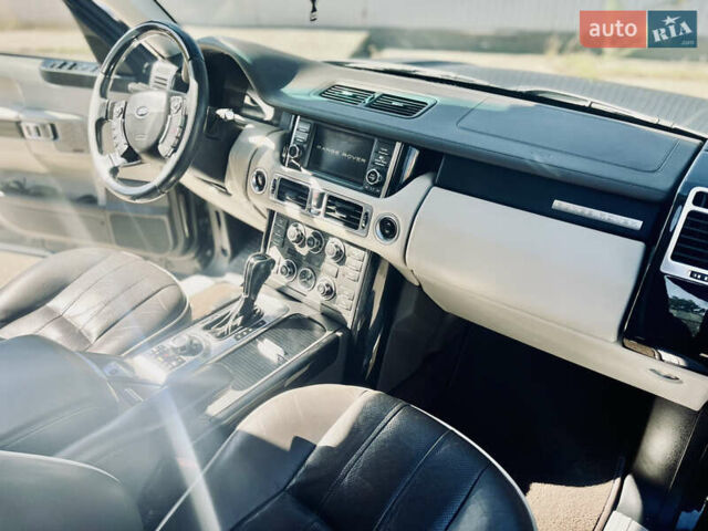 Коричневый Ленд Ровер Рендж Ровер, объемом двигателя 5 л и пробегом 207 тыс. км за 16777 $, фото 15 на Automoto.ua