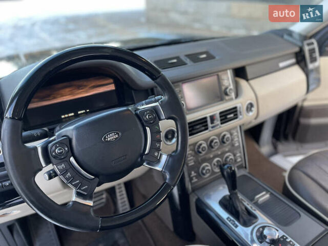 Коричневий Ленд Ровер Рендж Ровер, об'ємом двигуна 5 л та пробігом 210 тис. км за 16500 $, фото 7 на Automoto.ua