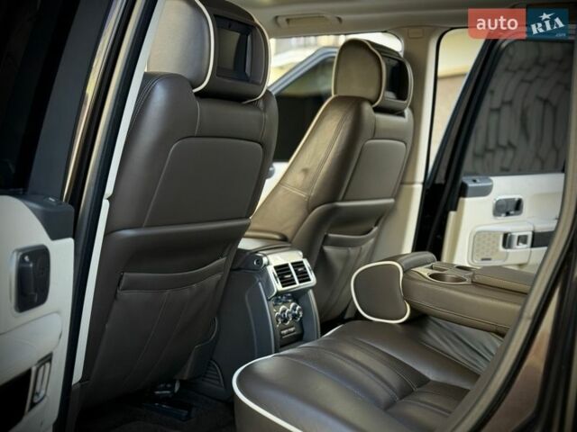 Коричневый Ленд Ровер Рендж Ровер, объемом двигателя 5 л и пробегом 220 тыс. км за 19500 $, фото 43 на Automoto.ua