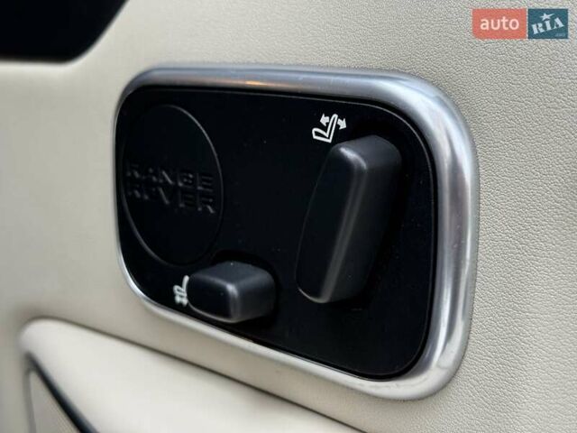 Коричневий Ленд Ровер Рендж Ровер, об'ємом двигуна 5 л та пробігом 150 тис. км за 19500 $, фото 33 на Automoto.ua