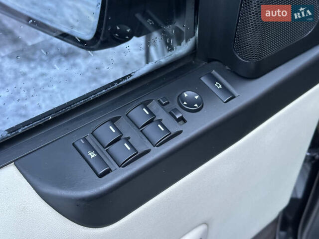 Коричневый Ленд Ровер Рендж Ровер, объемом двигателя 5 л и пробегом 182 тыс. км за 18500 $, фото 27 на Automoto.ua