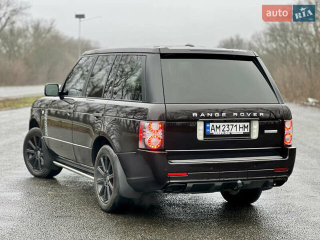 Коричневый Ленд Ровер Рендж Ровер, объемом двигателя 5 л и пробегом 225 тыс. км за 18000 $, фото 3 на Automoto.ua