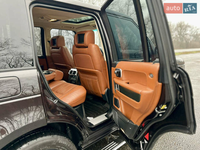 Коричневий Ленд Ровер Рендж Ровер, об'ємом двигуна 5 л та пробігом 226 тис. км за 16000 $, фото 16 на Automoto.ua