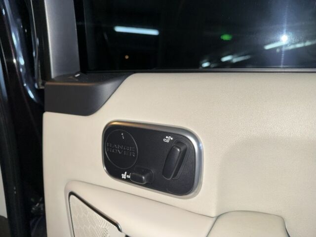 Коричневий Ленд Ровер Рендж Ровер, об'ємом двигуна 3.6 л та пробігом 240 тис. км за 20700 $, фото 20 на Automoto.ua