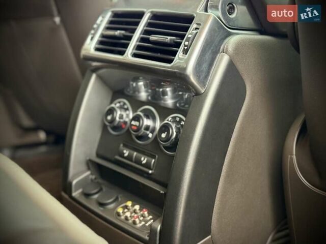 Коричневий Ленд Ровер Рендж Ровер, об'ємом двигуна 5 л та пробігом 150 тис. км за 19500 $, фото 32 на Automoto.ua