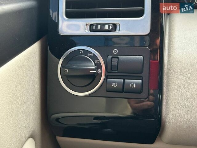 Коричневий Ленд Ровер Рендж Ровер, об'ємом двигуна 4.37 л та пробігом 299 тис. км за 19990 $, фото 14 на Automoto.ua