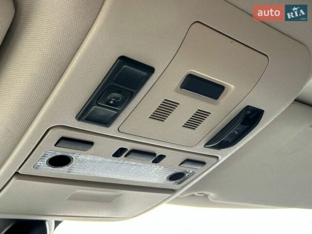 Коричневий Ленд Ровер Рендж Ровер, об'ємом двигуна 4.37 л та пробігом 299 тис. км за 19990 $, фото 27 на Automoto.ua